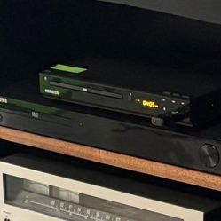 MEGATEK zonless HDMI DVD player, a compact CD/DVD player for smart TVS,USB port, playing all zonless DVDS and multiple formats, metal casing,HDMI/RCA 