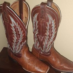 Men's Ariat 9.5EEE Broad Square Toe Boots