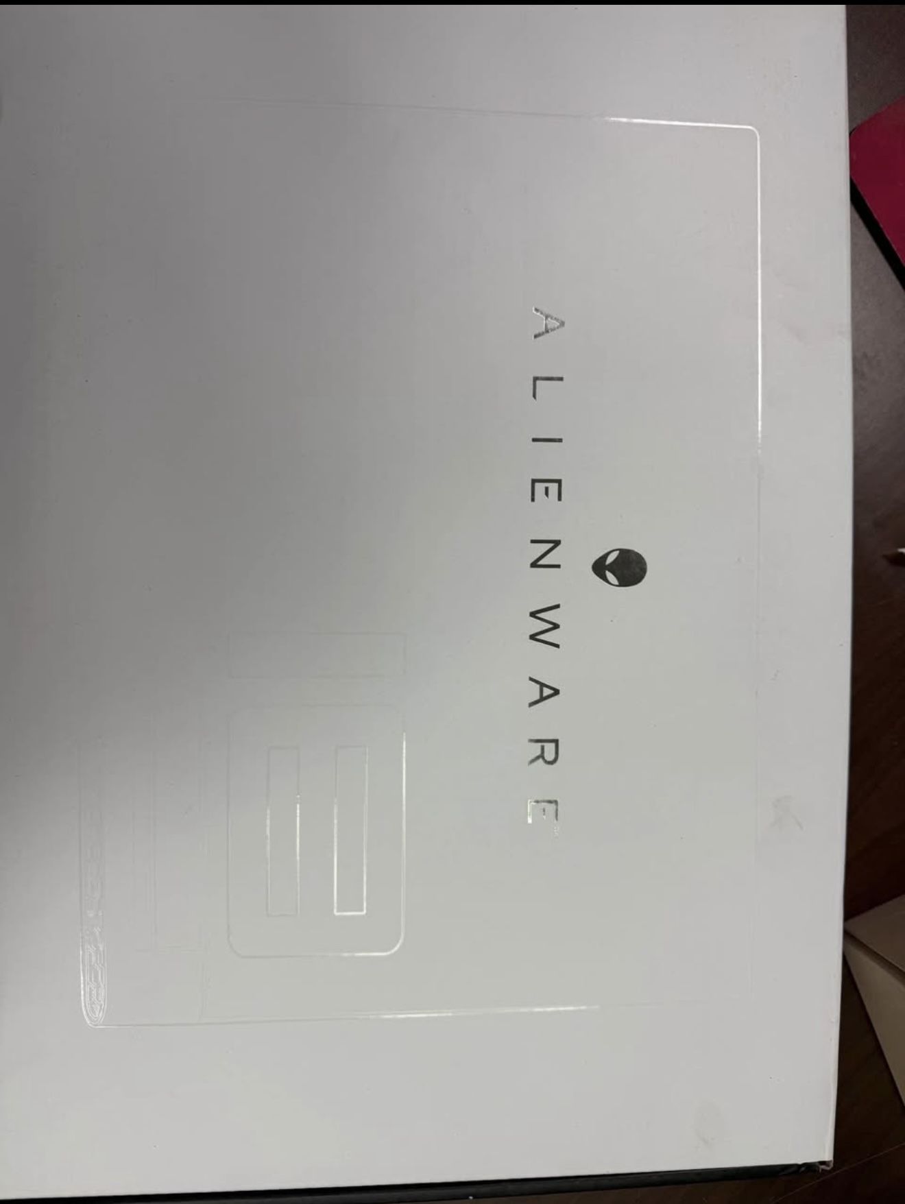 Alienware m18 R1