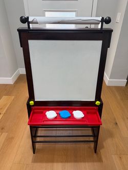Easel