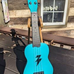 Winzz brand Soprano Ukulele 