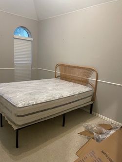 Queen bed