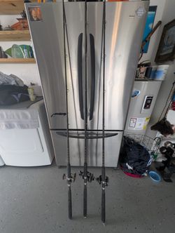 3 Bottom Fishing Poles
