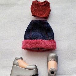 Bratz Jade Doll 1st Edition Fashion Outfit 