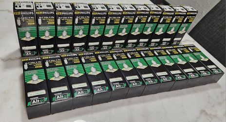 Philips Light Bulbs. NEW.