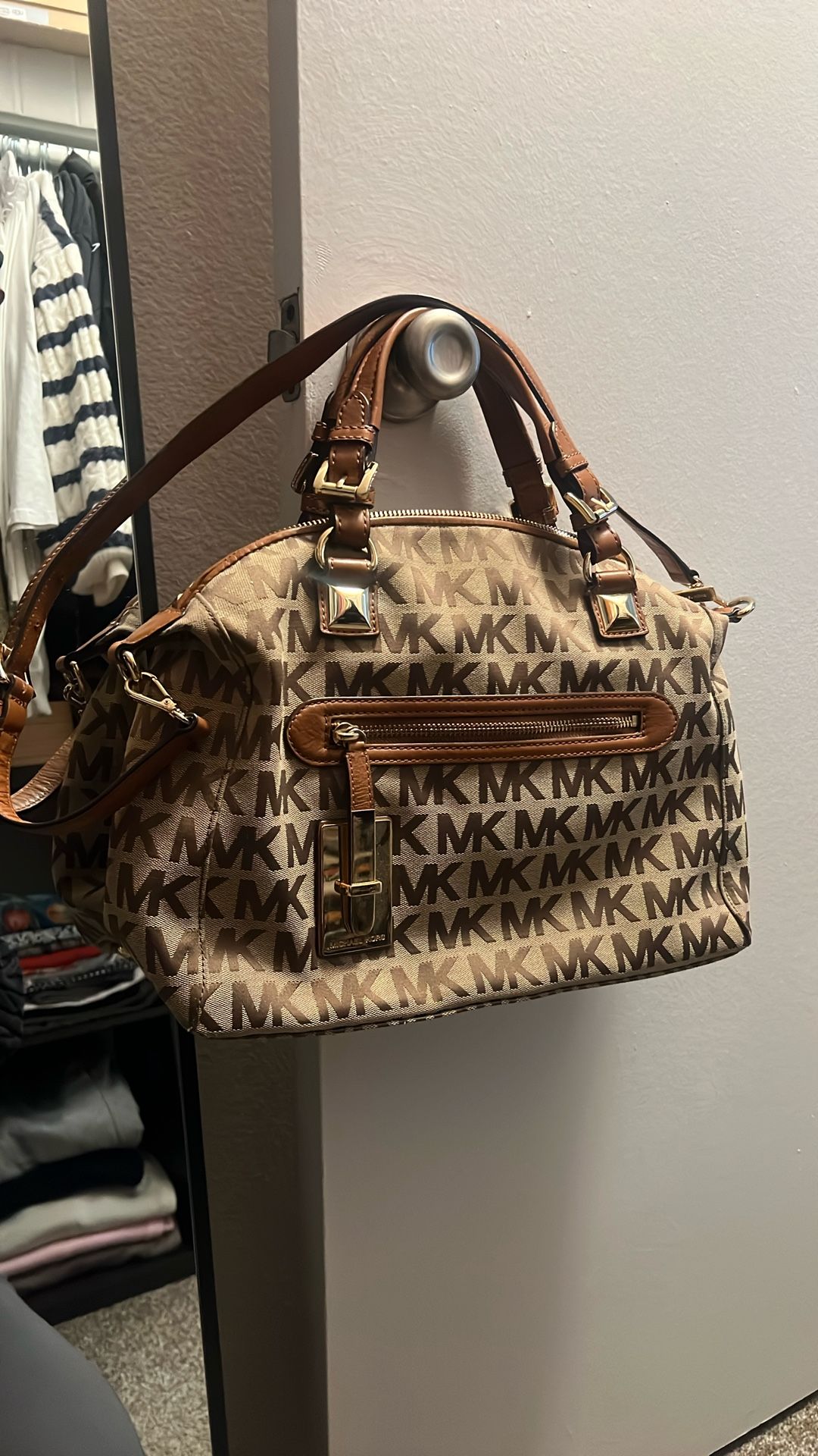 MK Travel Purse