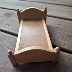 1/12 Scale Wood Dollhouse Diorama Single Bed