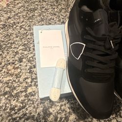 Philippe Model Paris size 44
