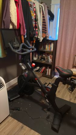 Peloton hardly used