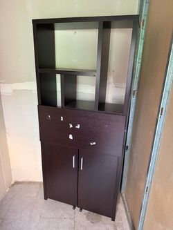 Bar cabinet