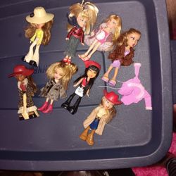 8 Lil Bratz