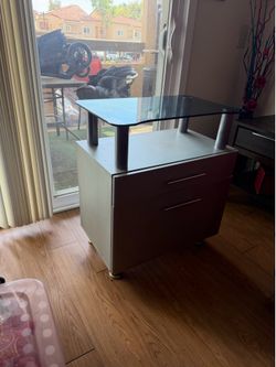 File  cabinet