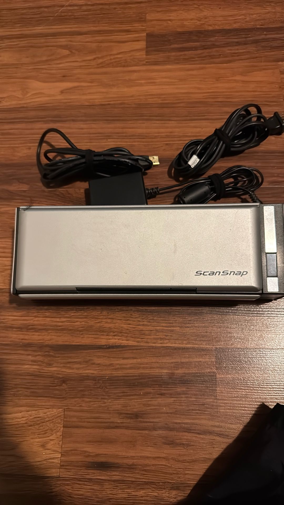 Fujitsu ScanSnap S1300i Portable Color Image Document Scanner