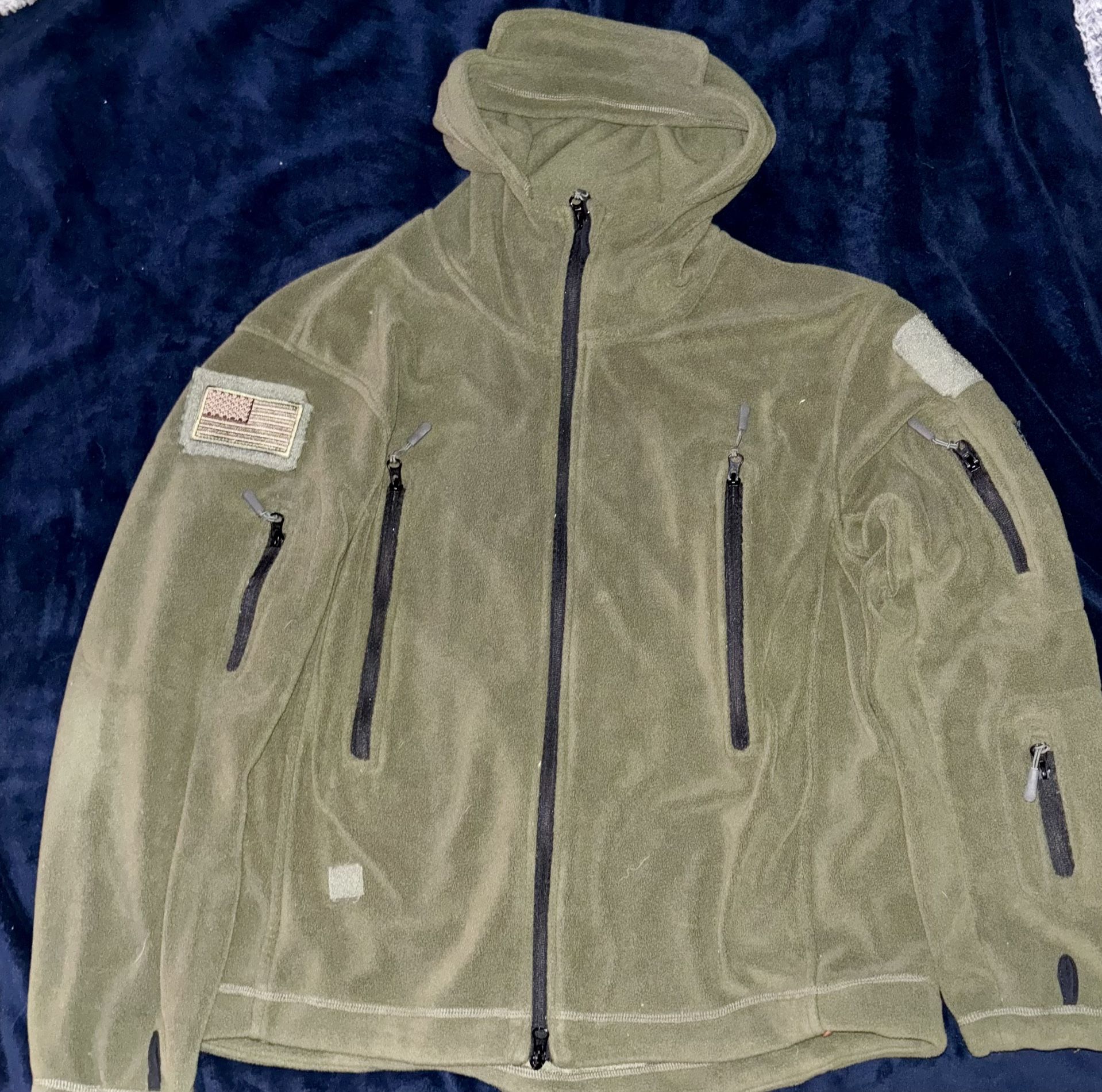Men’s US Army USA Patch Zip Up Hoodie (Men’s Size Medium)