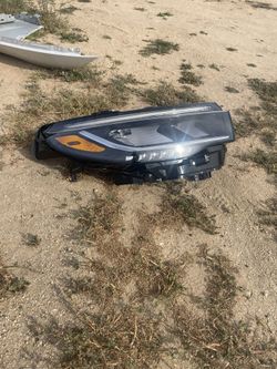 Ford Explorer Right Headlight LED 2024-25