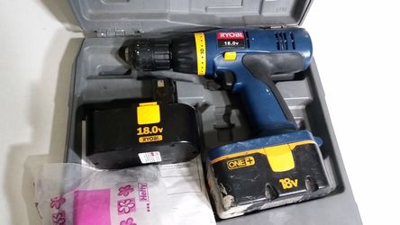 Ryobi 18 drill with 2 batteries & case