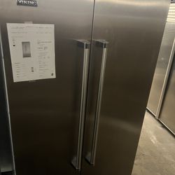 Viking 42” Built In Refrigerator 2021 2yr Warranty