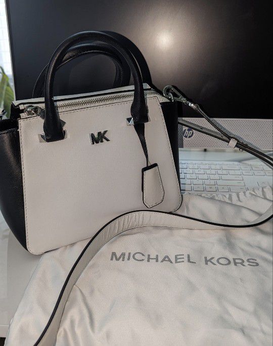 Michael Kors nolita black/white mini messenger bag