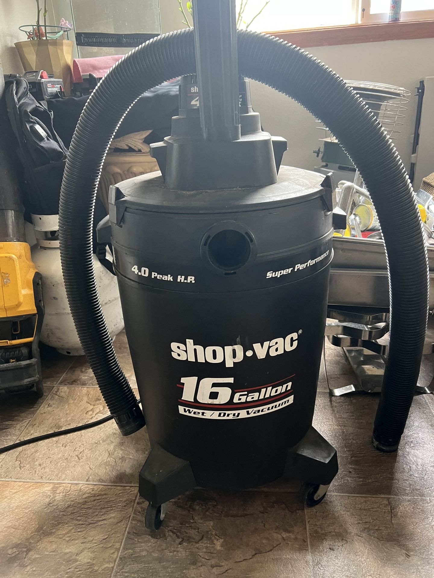 Shop Vac 16 Gallons