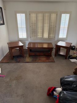 Solid Wood Mission / coffee with raised top and two end tables