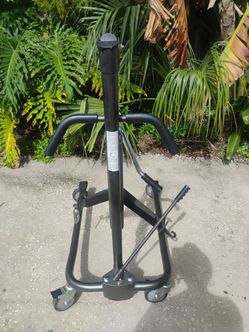 Hydraulic patient lift or hoyer lift