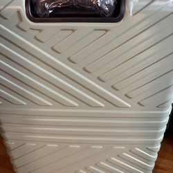 28” Pulley Suitcase/ New / 55.00