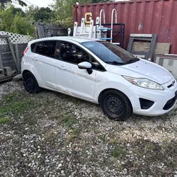 2013 Ford Fiesta