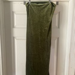 Long velvet green dress