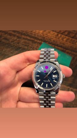Luxury watch $275
