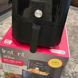 Instant Pot Vortex Air Fryer - Like New!