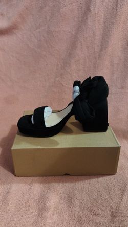 Velvet black heels