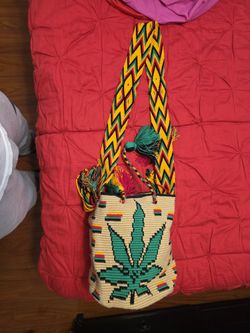 Woven Sling Bag and Hat Set