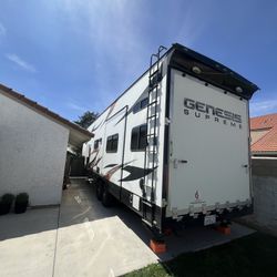 2015 Genesis supreme 32CR