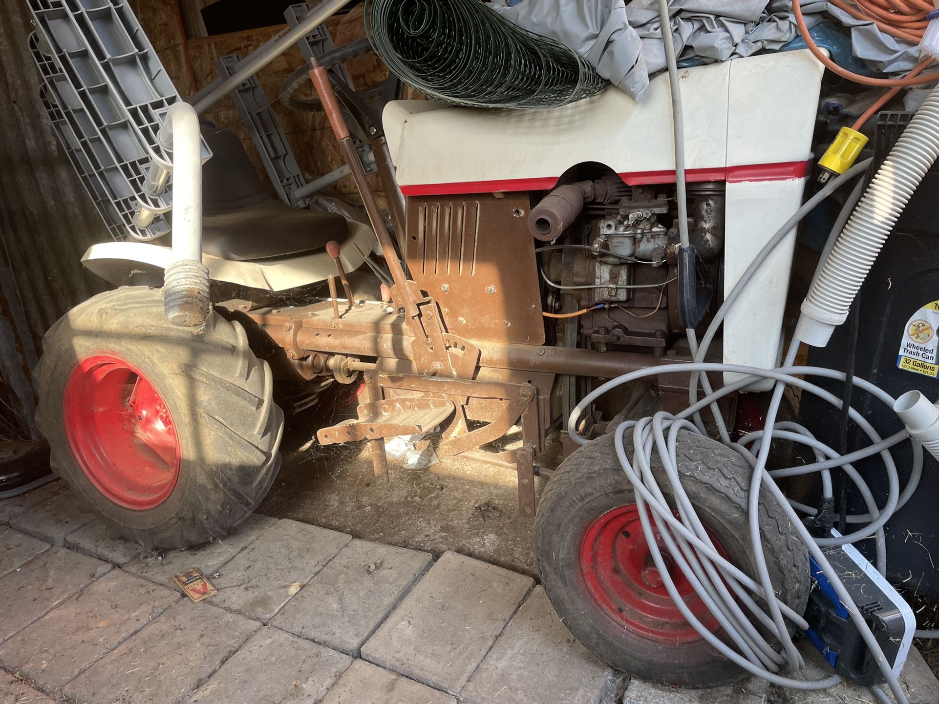 Bolens 1050 Garden Tractor