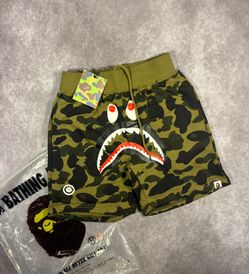 Green camo bape shorts