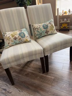 Set of 2 Upholstered Accent Chairs