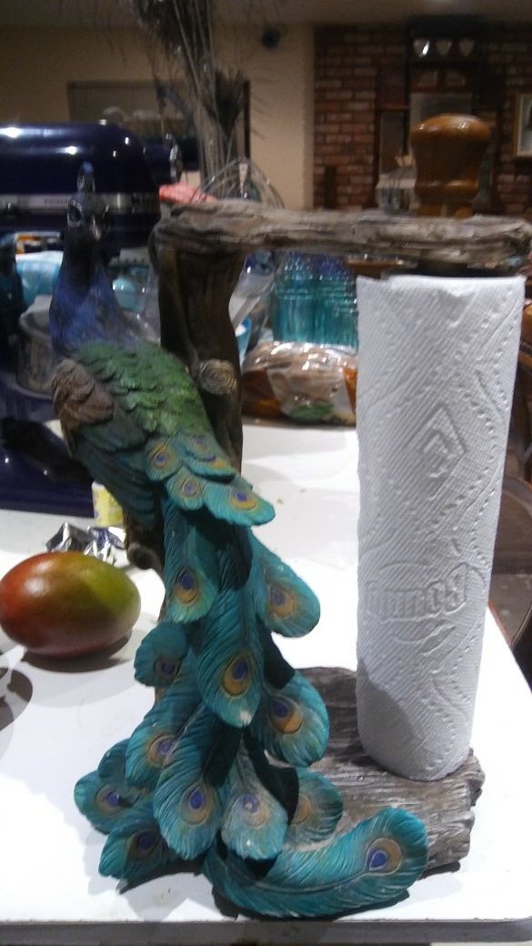 Peacock paper towel holder