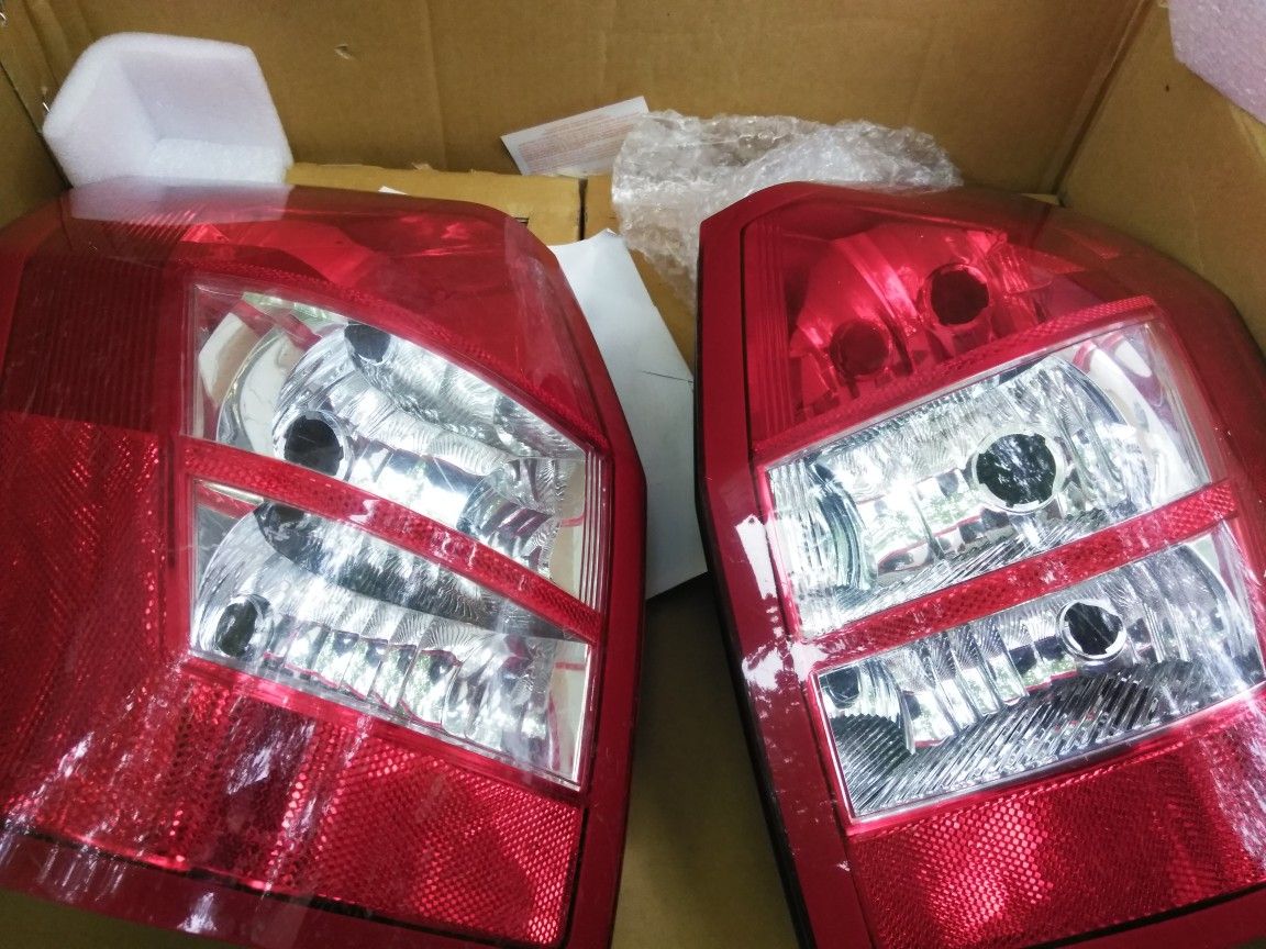 Dodge Magnum headlights and tail lights