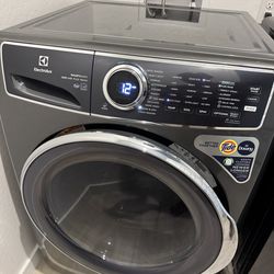 Electrolux ELFW7637AT Front Load Washer working condition -$500 OBO
