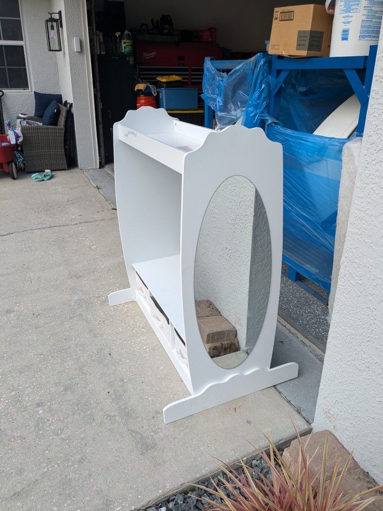 Kids Dress Up Wardrobe Organizer 