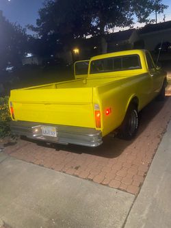 1971 GMC truck. Classic! Runs and drives! Make offer
