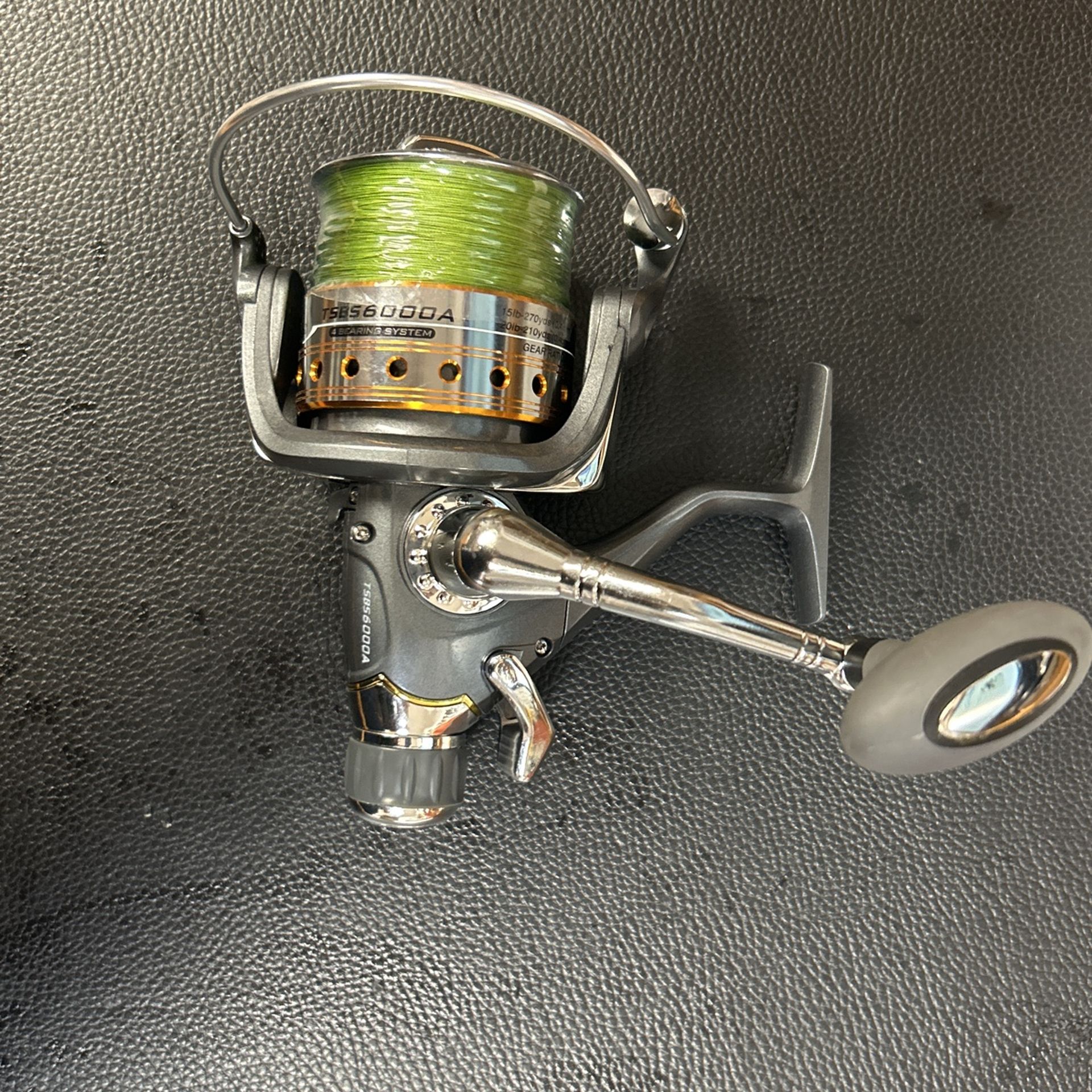 Tsunami Bait Runner Bait Feeder Tsbs 6000A Spinning Reel for Sale in  Boynton Beach, FL - OfferUp