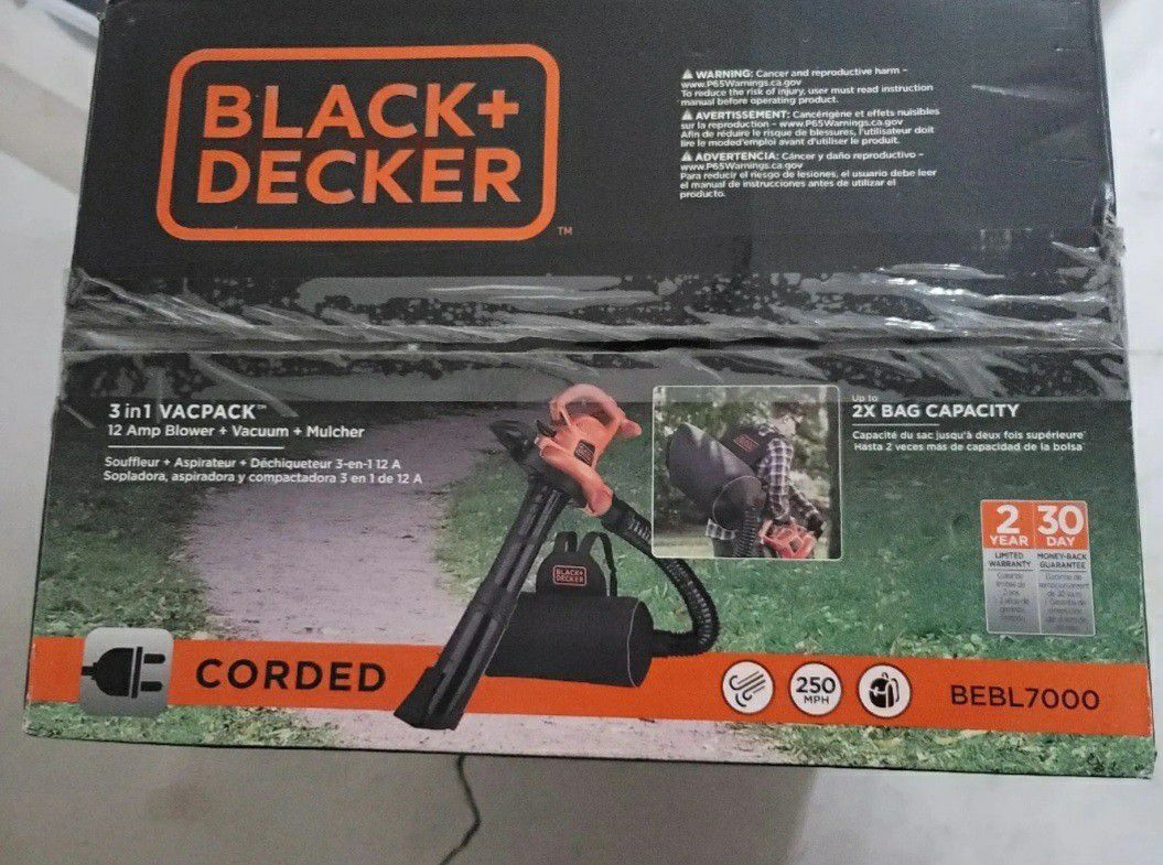 Black and Decker Corded Leaf Blower/Vacuum/Mulcher