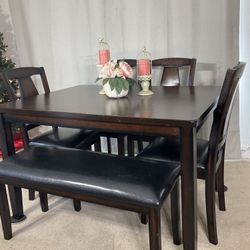 Dining Table Fir 6 With 4 Chairs & Bench