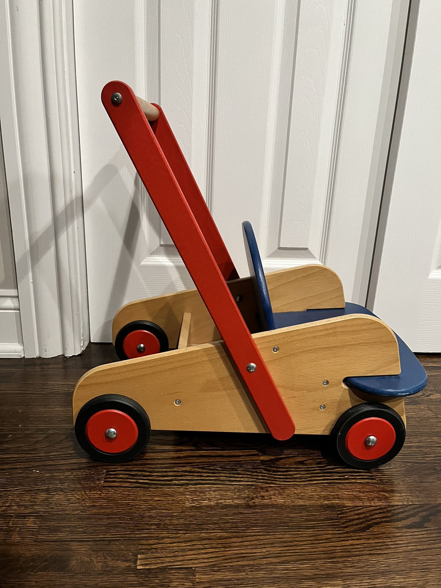 HABA Walker Wagon