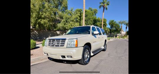 2004 Cadillac Escalade