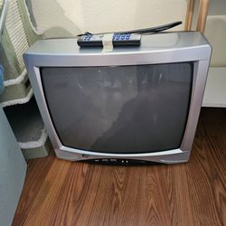 Durabrand 13in crt tv
