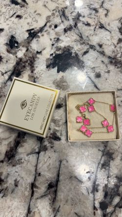 14k Gold Jankuo necklace