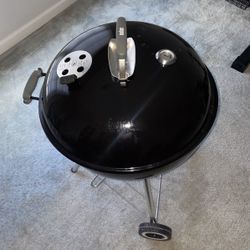 22” Weber Kettle Grill [BRAND NEW]