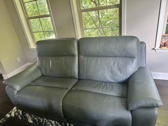 Brand New5 Seater Dual Power Reclining Leather Sofa